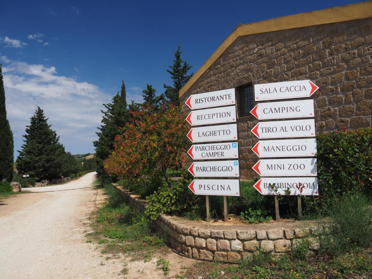 Agriturismo Il Drago Mirabella Imbaccari Exterior foto