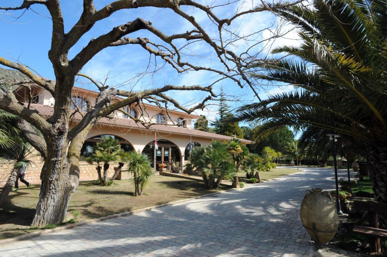 Agriturismo Il Drago Mirabella Imbaccari Exterior foto