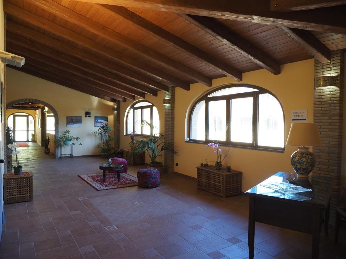 Agriturismo Il Drago Mirabella Imbaccari Exterior foto